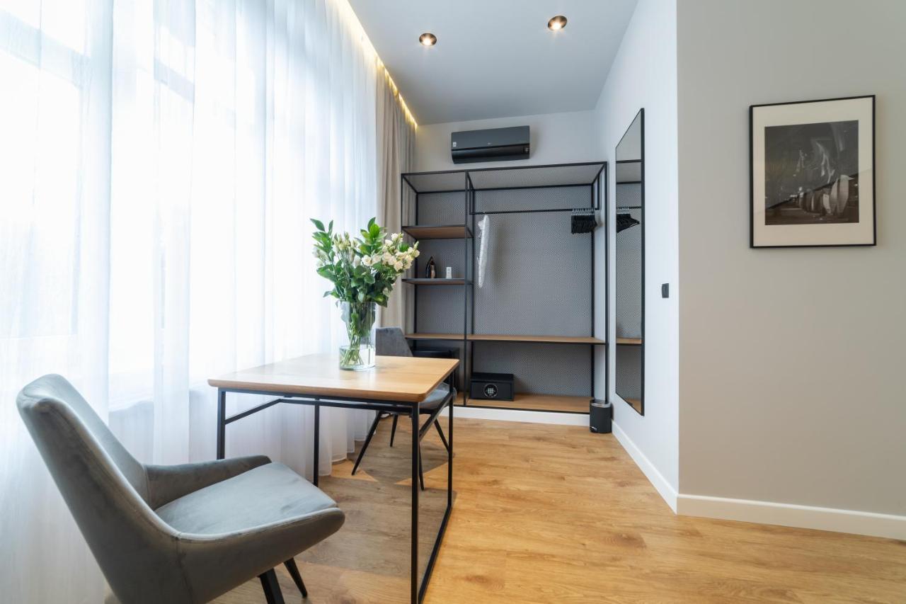 Riva Apartments By Oneapartments 소포트 외부 사진