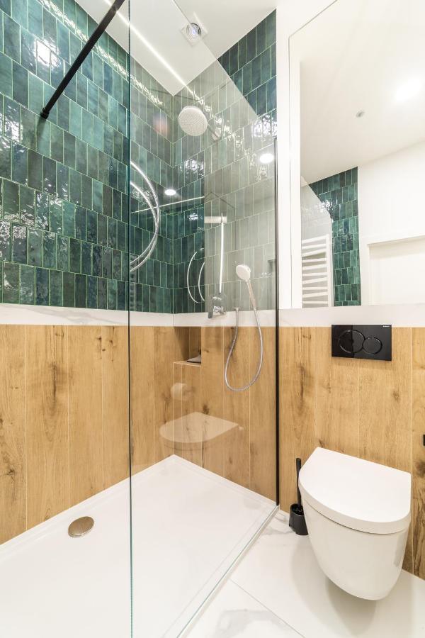 Riva Apartments By Oneapartments 소포트 외부 사진