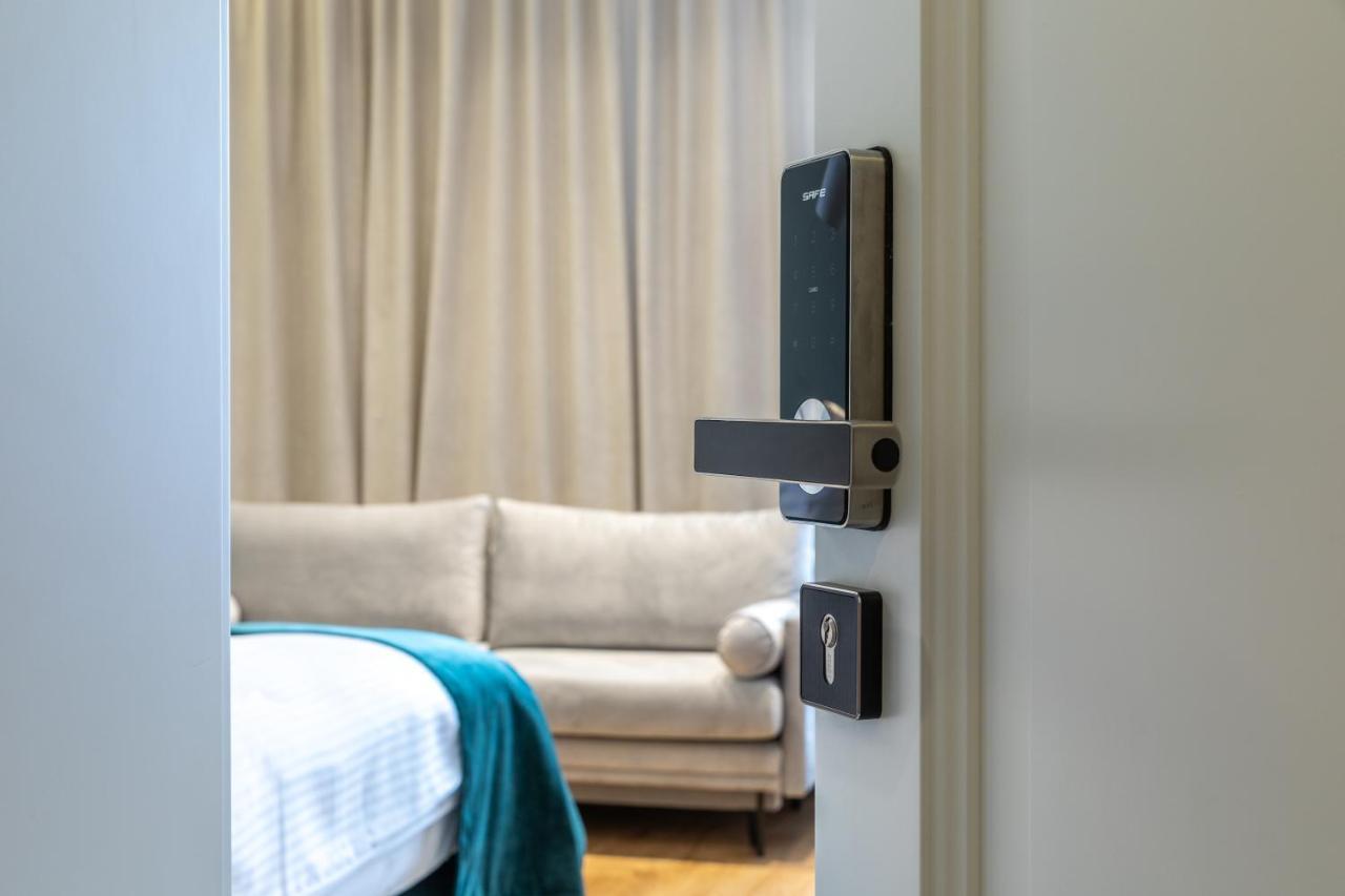 Riva Apartments By Oneapartments 소포트 외부 사진