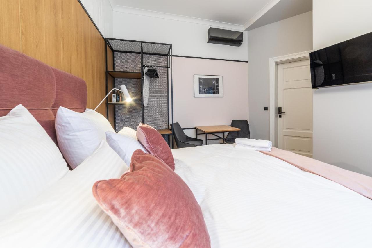 Riva Apartments By Oneapartments 소포트 외부 사진