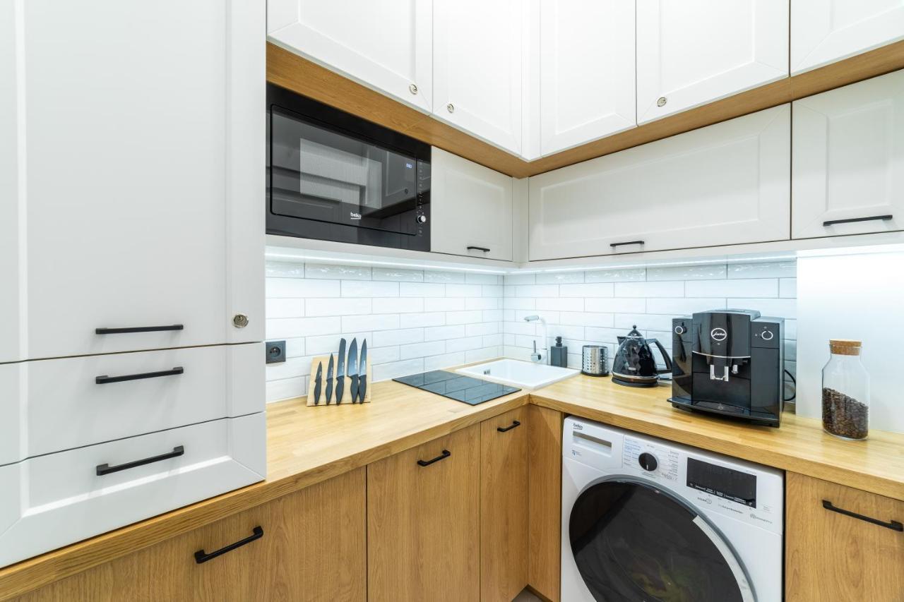 Riva Apartments By Oneapartments 소포트 외부 사진